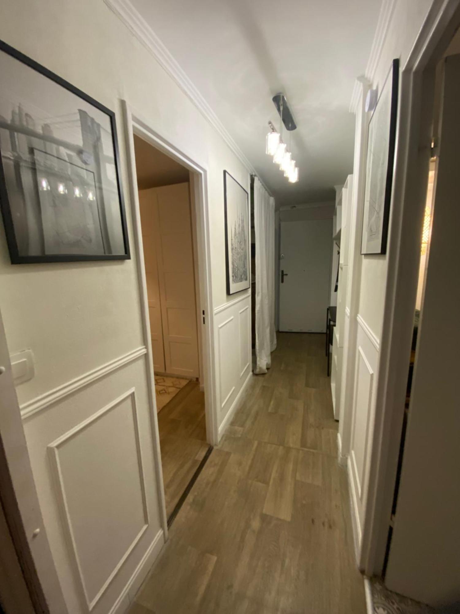 Bel Appartement Spacieux ,Convivial De 3 Chambres Avec Parking Prive Secure Caen Eksteriør bilde