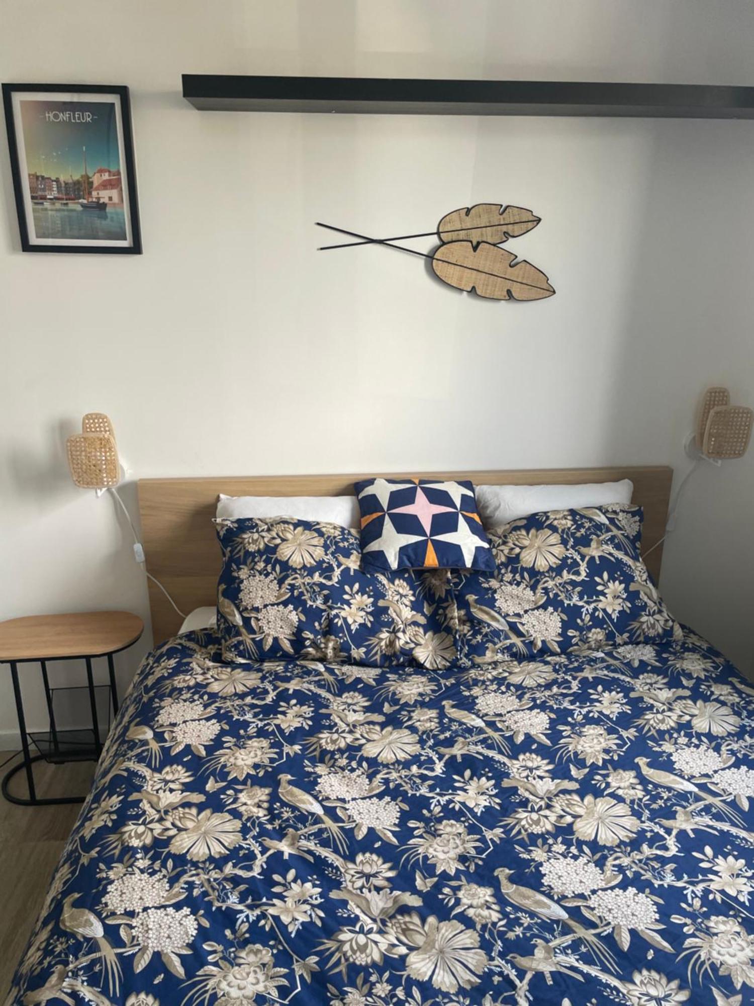 Bel Appartement Spacieux ,Convivial De 3 Chambres Avec Parking Prive Secure Caen Eksteriør bilde